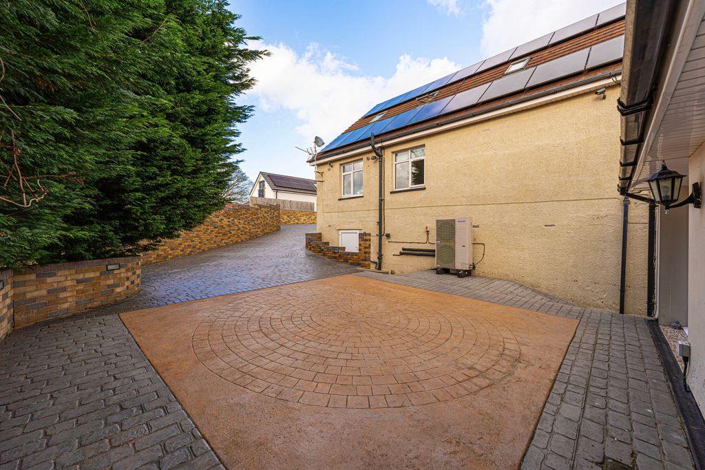 Additional image 69 of 6 bed detached house for saleMalpas Road, Newport NP20