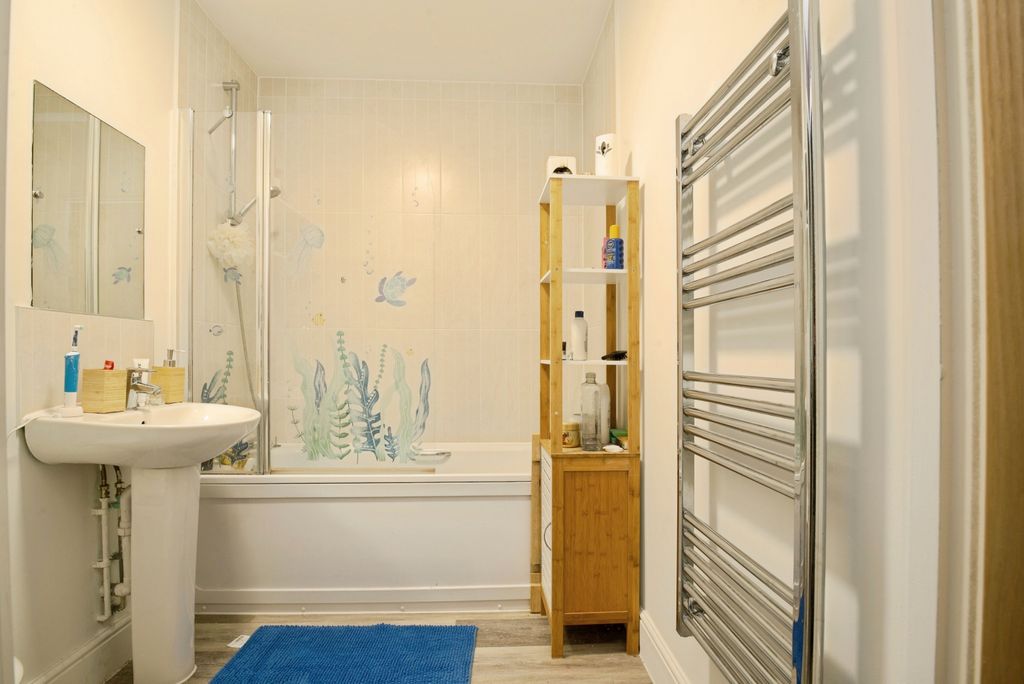 Additional image 12 of 2 bed flat for saleSchooner Drive, Cardiff CF10