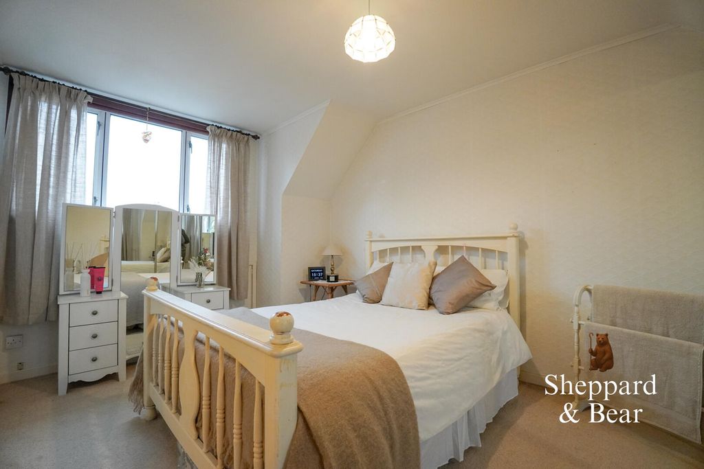 Additional image 11 of 3 bed detached bungalow for saleSunnycroft Rise, Dinas Powys CF64