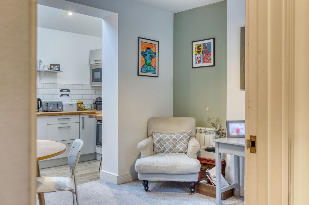 Additional image 9 of 2 bed property for sale2 Brooklyn Mews, St Helier JE2