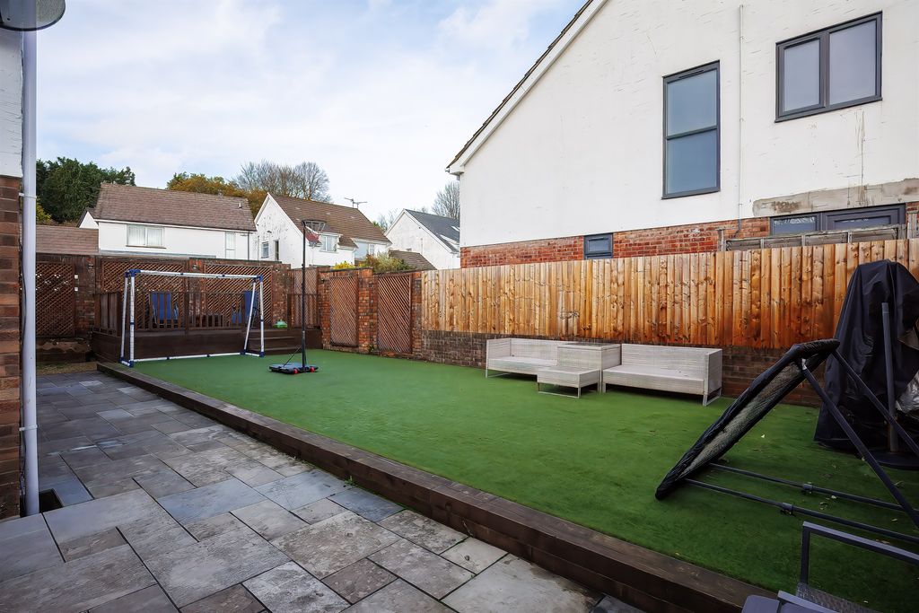 Additional image 18 of 4 bed detached house for saleChartwell Drive, Lisvane, Cardiff CF14