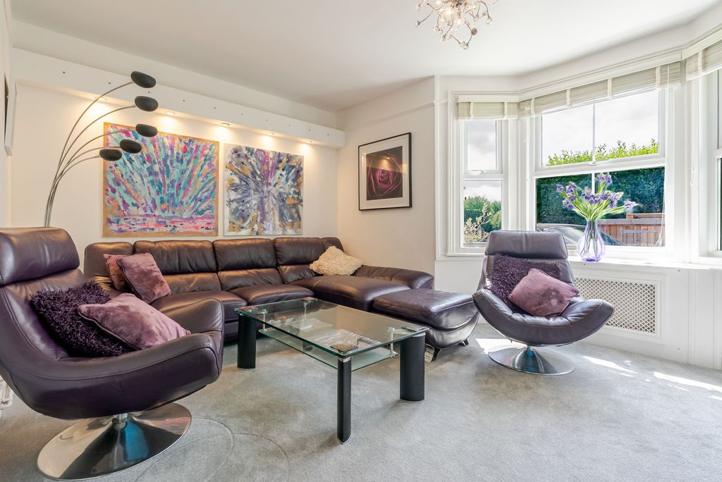 Additional image 5 of 4 bed semi-detached house for saleVictoria Road, Ascot SL5