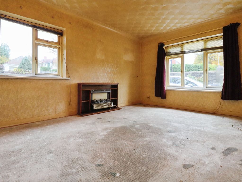 Additional image 2 of 2 bed flat for saleTy-Gwyn Road, Penylan, Cardiff CF23