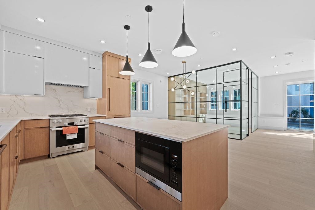 Additional image 4 of 6855 Cypress Street, Vancouver, BC, V6P 5L9