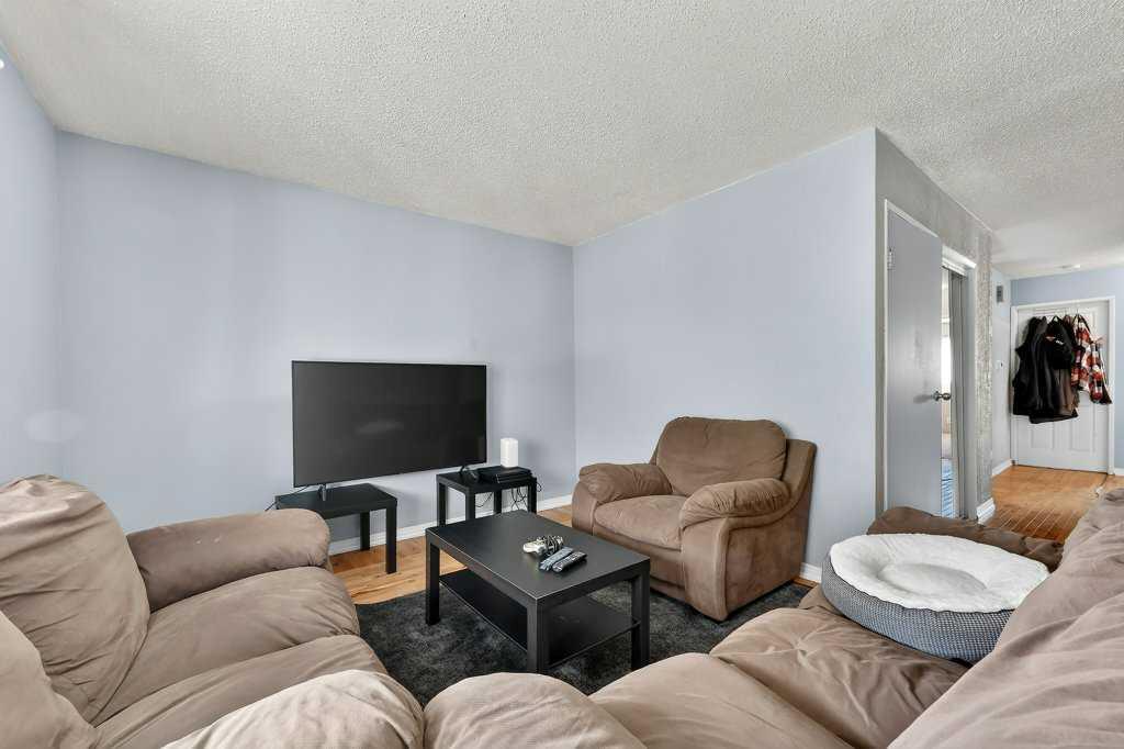 Additional image 3 of 60 Bermuda Court NW, Calgary, AB, T3K 1H3