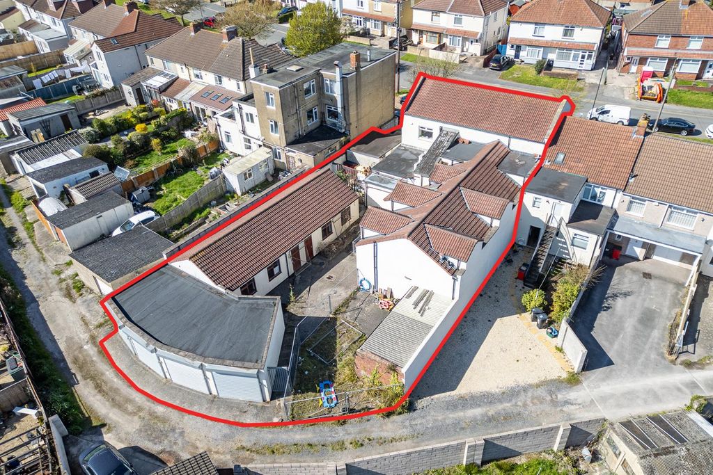 4 bed flat for saleHighridge Road, Bishopsworth, Bristol BS13