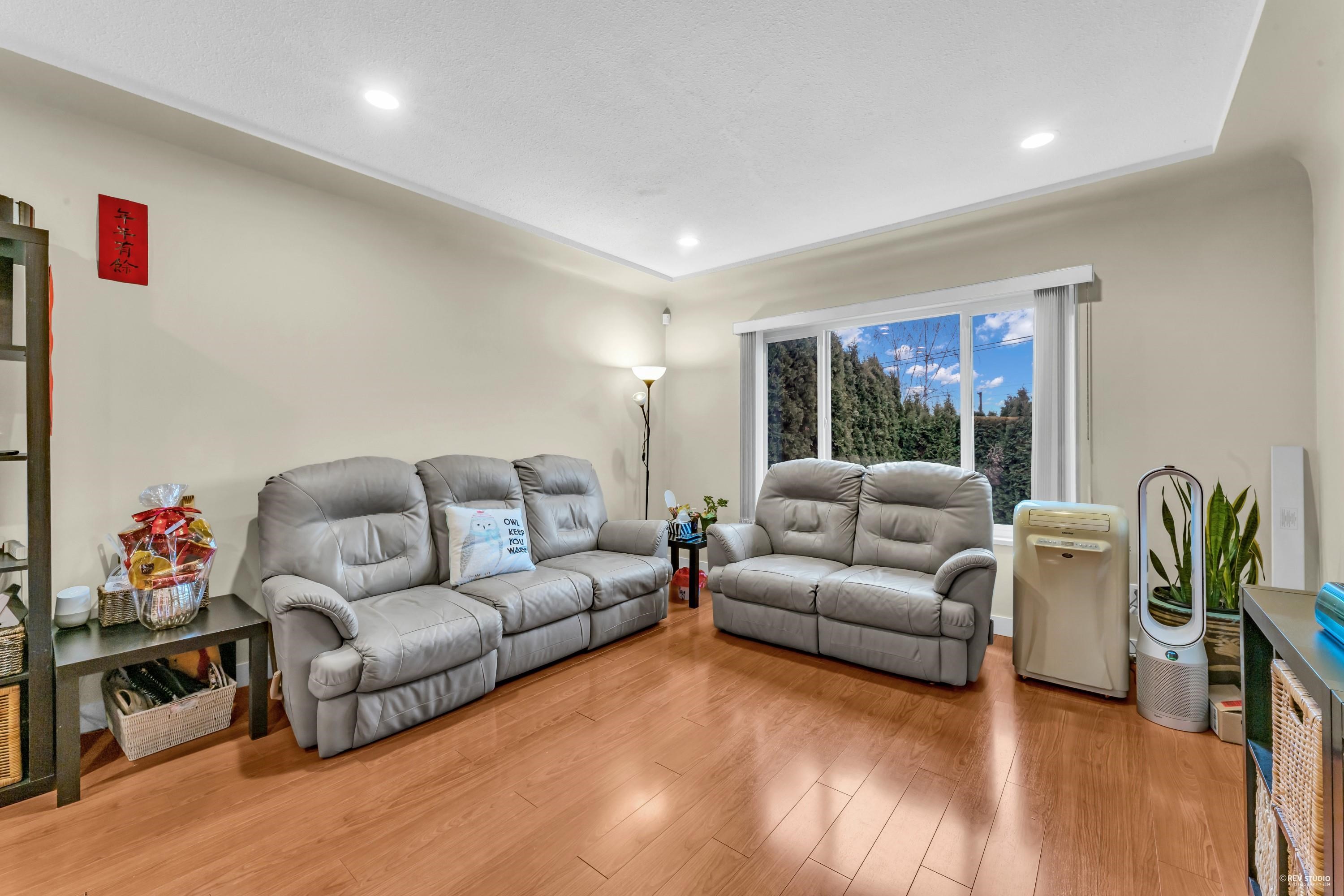 Additional image 3 of 3951 Slocan Street, Vancouver, BC, V5R 1Y7