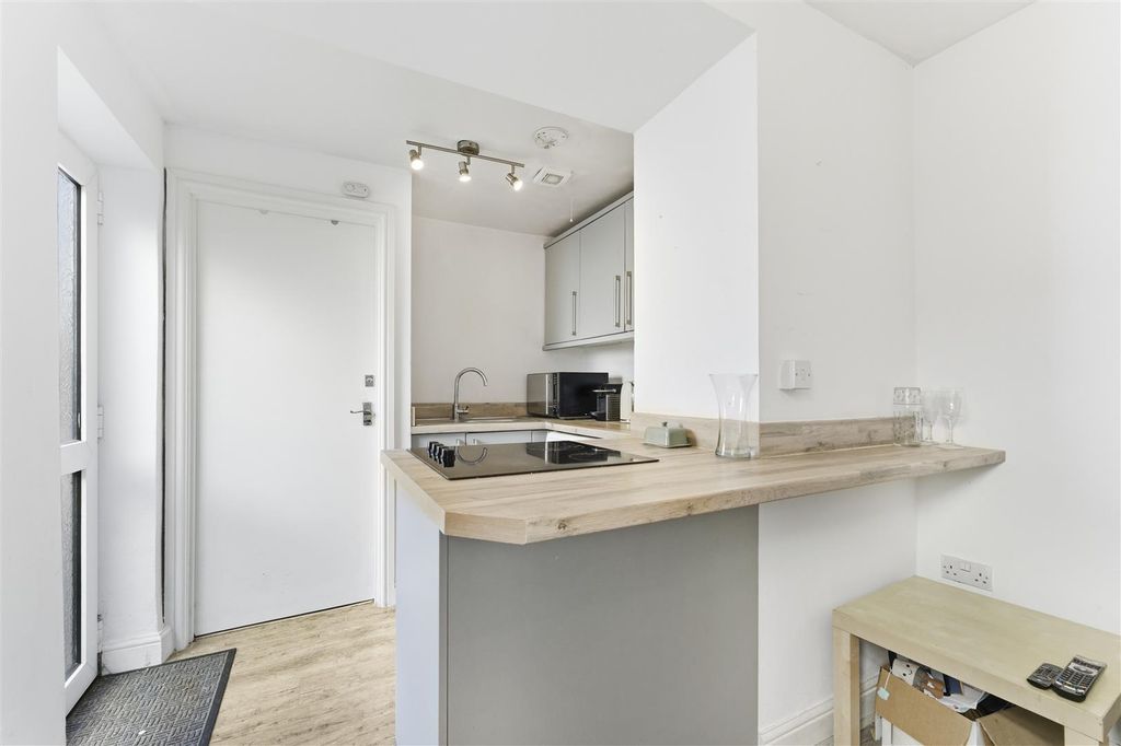 Additional image 3 of 4 bed terraced house for saleWoodville Road, Cardiff CF24