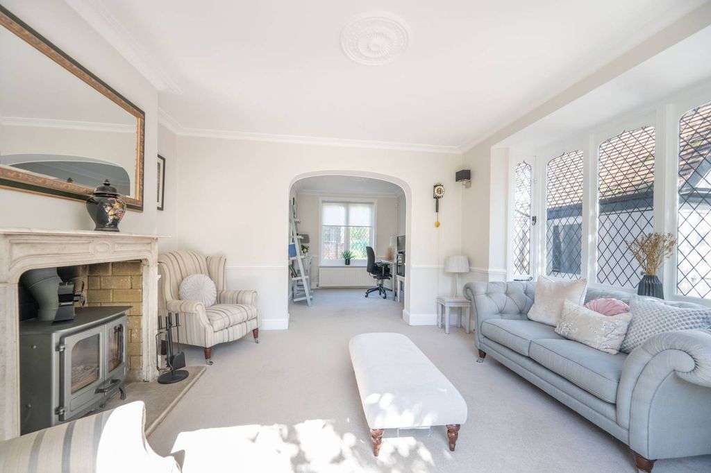Additional image 10 of 4 bed detached house for saleChauntry Road, Maidenhead SL6