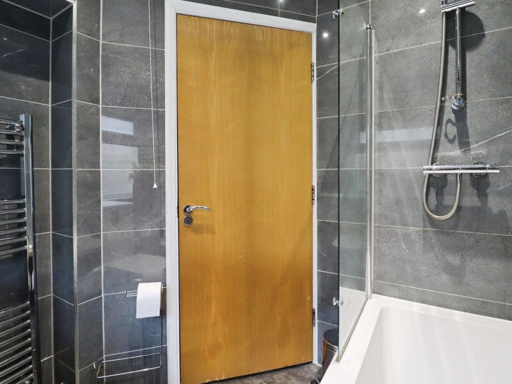 Additional image 16 of 2 bed flat for saleLower Cathedral Road, Cardiff CF11