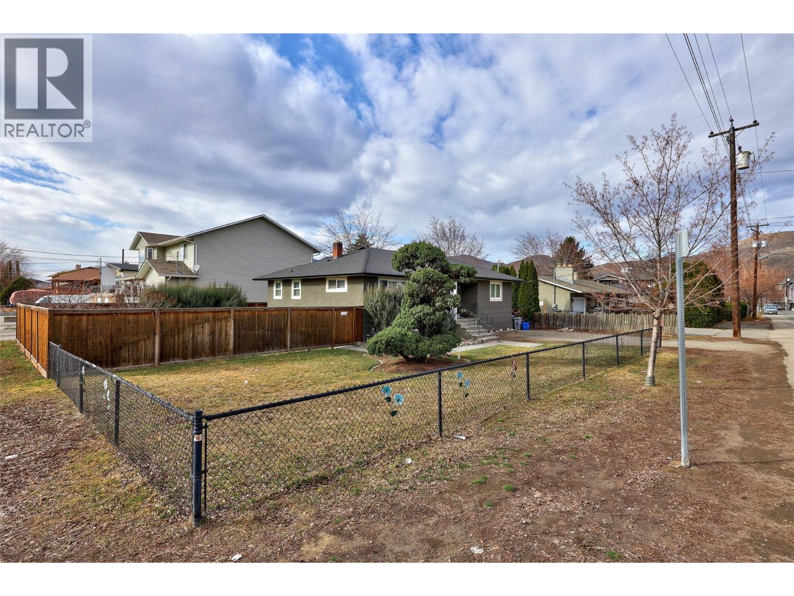 Additional image 3 of 862 Desmond Street, Kamloops, BC, V2B5K5