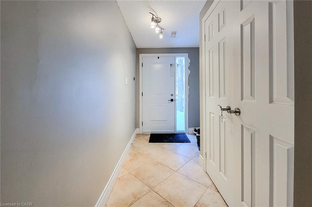 79-26 Moss Boulevard, Dundas, ON, L9H 6W8 photo 3