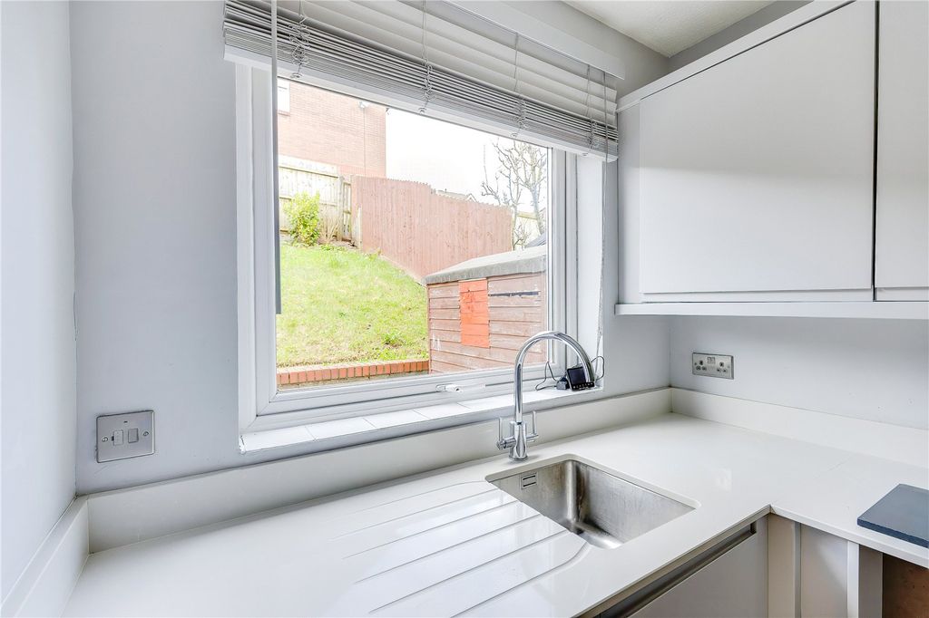 Additional image 10 of 3 bed semi-detached house for saleDuncan Close, Rumney, Cardiff CF3