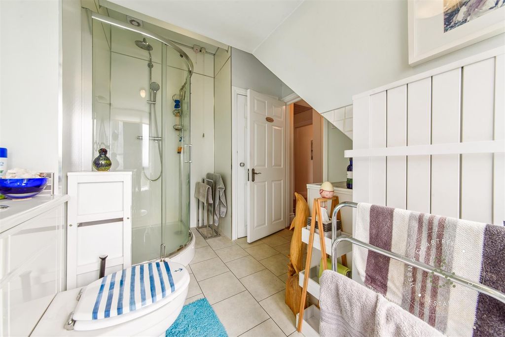 Additional image 19 of 3 bed flat for saleSilverton, Fairwater Road, Llandaff, Cardiff CF5