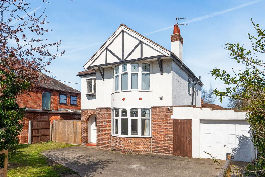 3 bed detached house for saleDyserth Road, Rhyl LL18