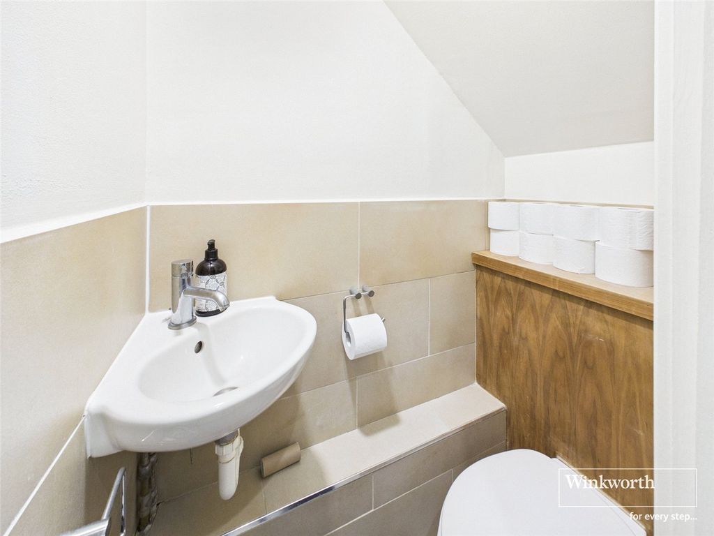 Additional image 8 of 4 bed semi-detached house for saleColin Park Road, Colindale NW9