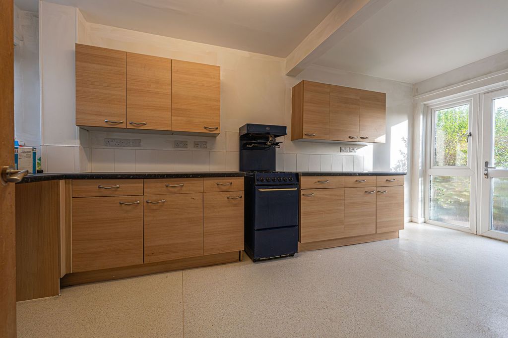 Additional image 2 of 3 bed semi-detached house for saleMarloes Path, Greenmeadow NP44