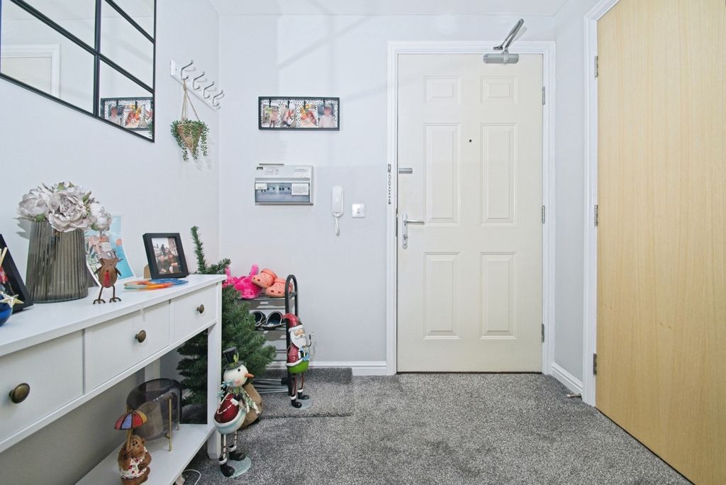 Additional image 9 of 1 bed flat for saleAshbourn Way, Llanishen, Cardiff CF14