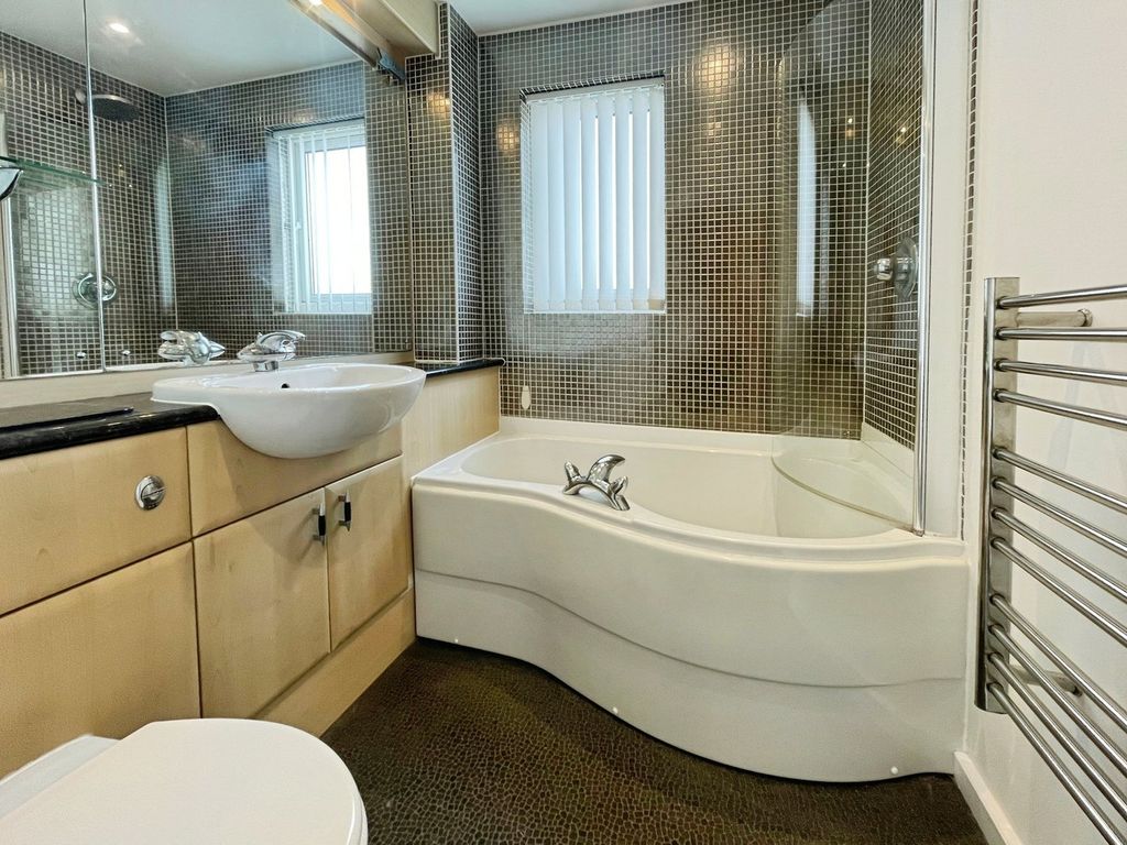 Additional image 5 of 2 bed flat for saleJersey Quay, Port Talbot SA12