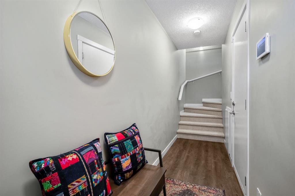 Additional image 4 of 468 Nolan Hill Drive NW, Calgary, AB, T3R 0V4