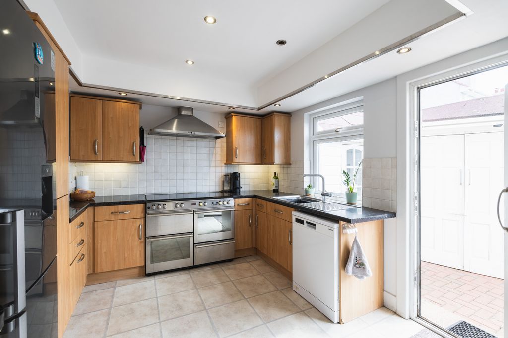Additional image 4 of 4 bed semi-detached house for salePlat Douet Road, St. Clement, Jersey JE2
