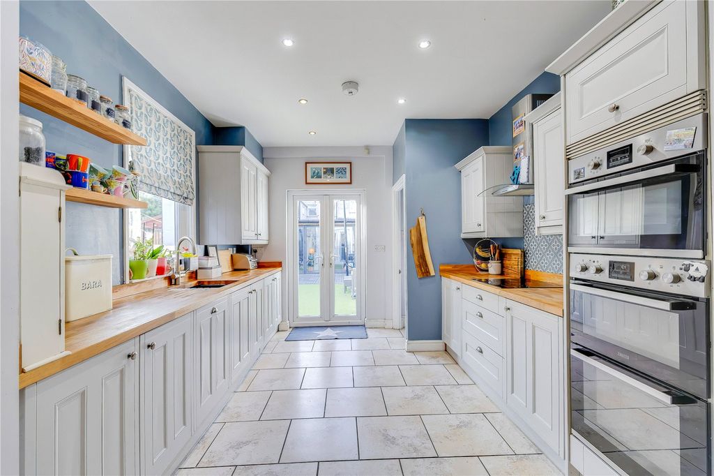 Additional image 10 of 4 bed terraced house for saleRoath Court Road, Roath, Cardiff CF24