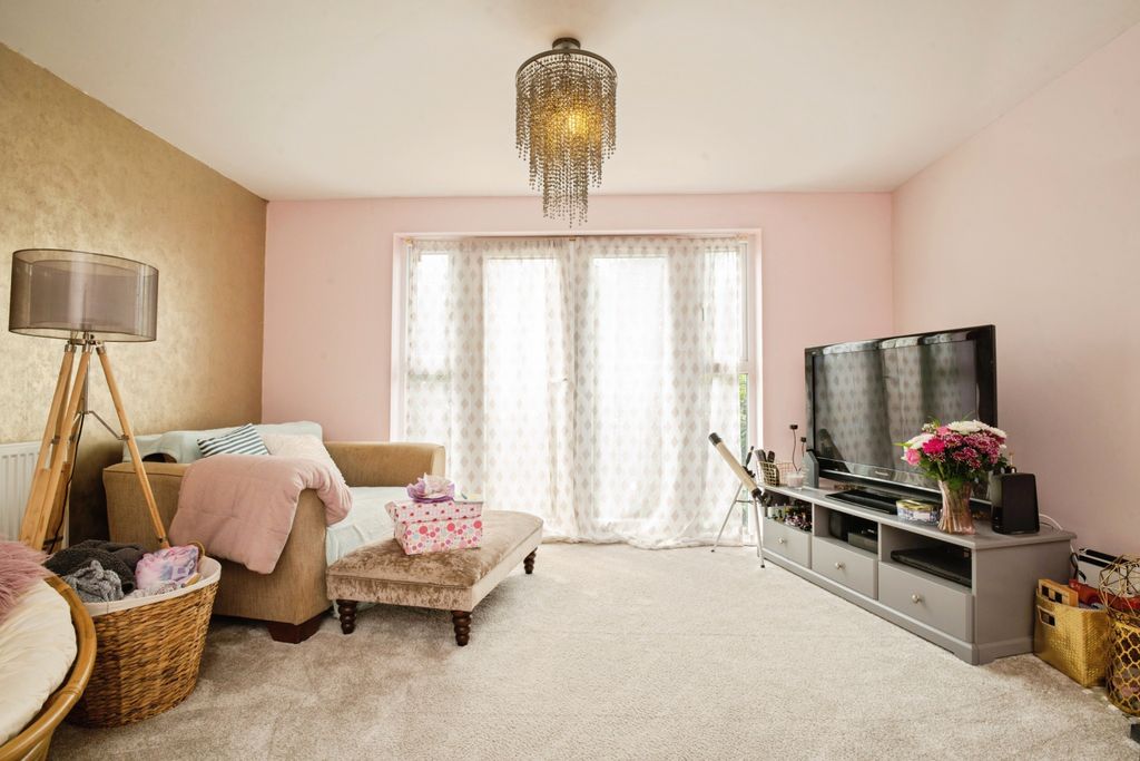 Additional image 7 of 5 bed detached house for saleSpeedwell Close, Cardiff CF23