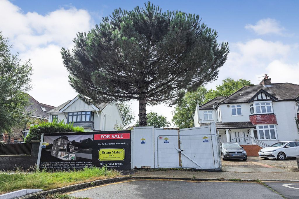 Additional image 2 of Land for saleSalmon Street, London NW9