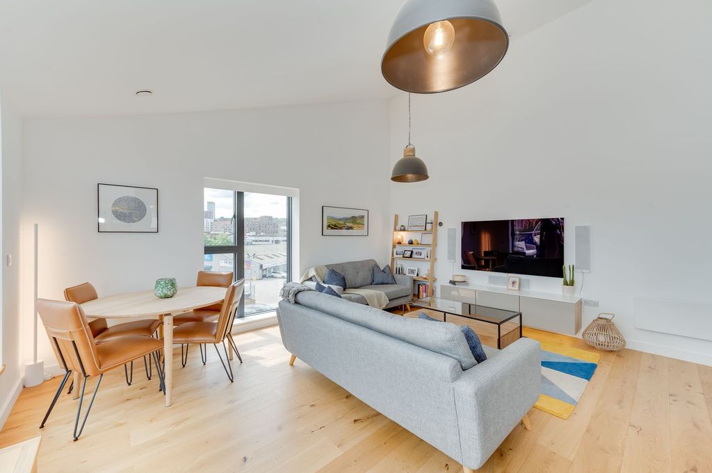Additional image 5 of 3 bed flat for saleCutlers Gardens, Sheffield S3