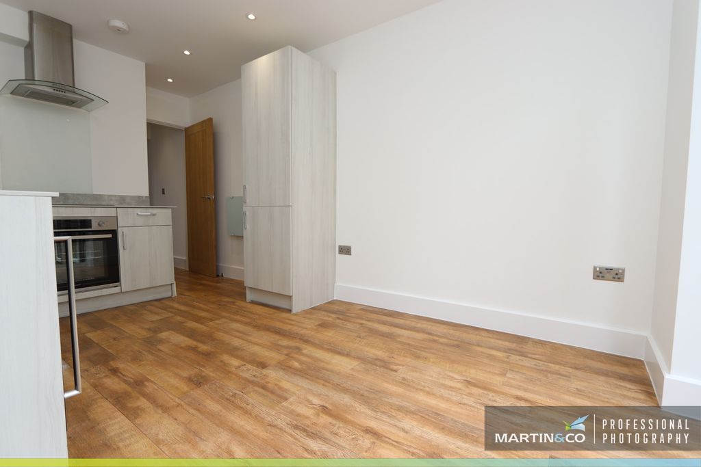 Additional image 6 of 2 bed flat for saleFairoak Road, Roath CF23