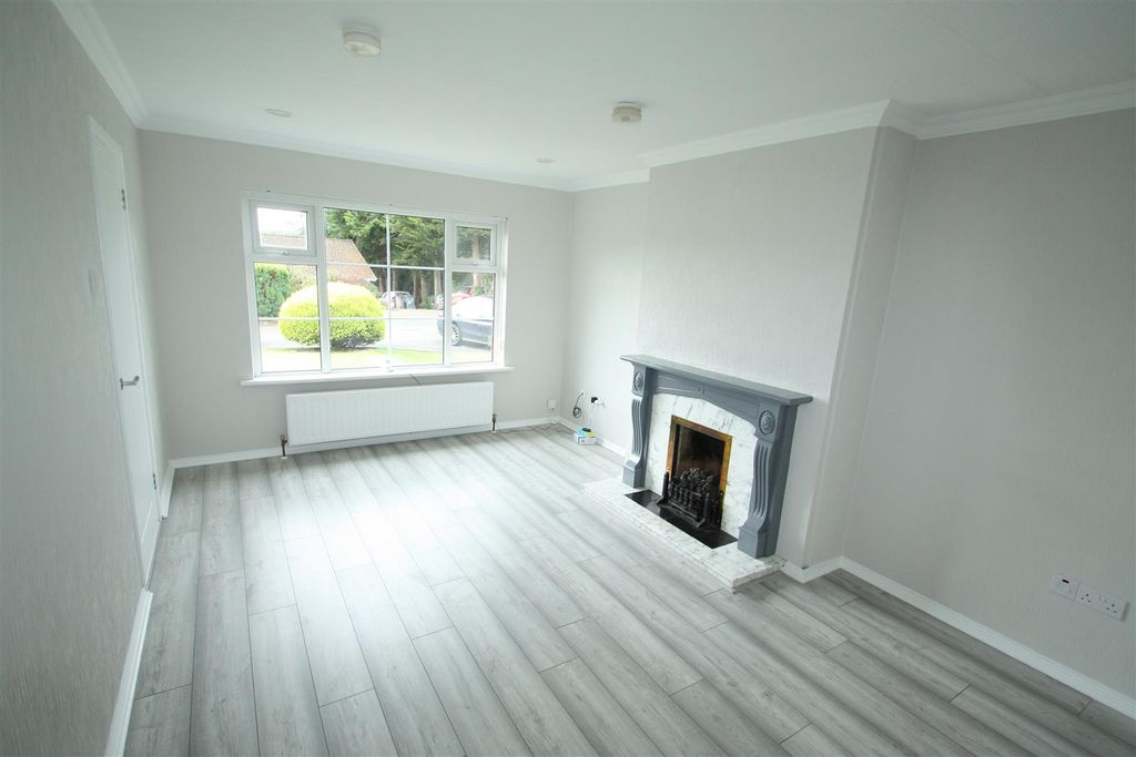 Additional image 3 of 3 bed semi-detached bungalow to rent48 Magowan Park, Hillsborough BT26