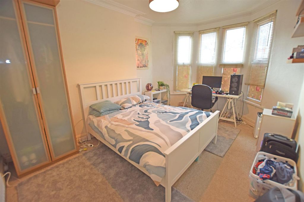 Additional image 3 of 4 bed terraced house for saleNewfoundland Road, Heath/Gabalfa, Cardiff CF14
