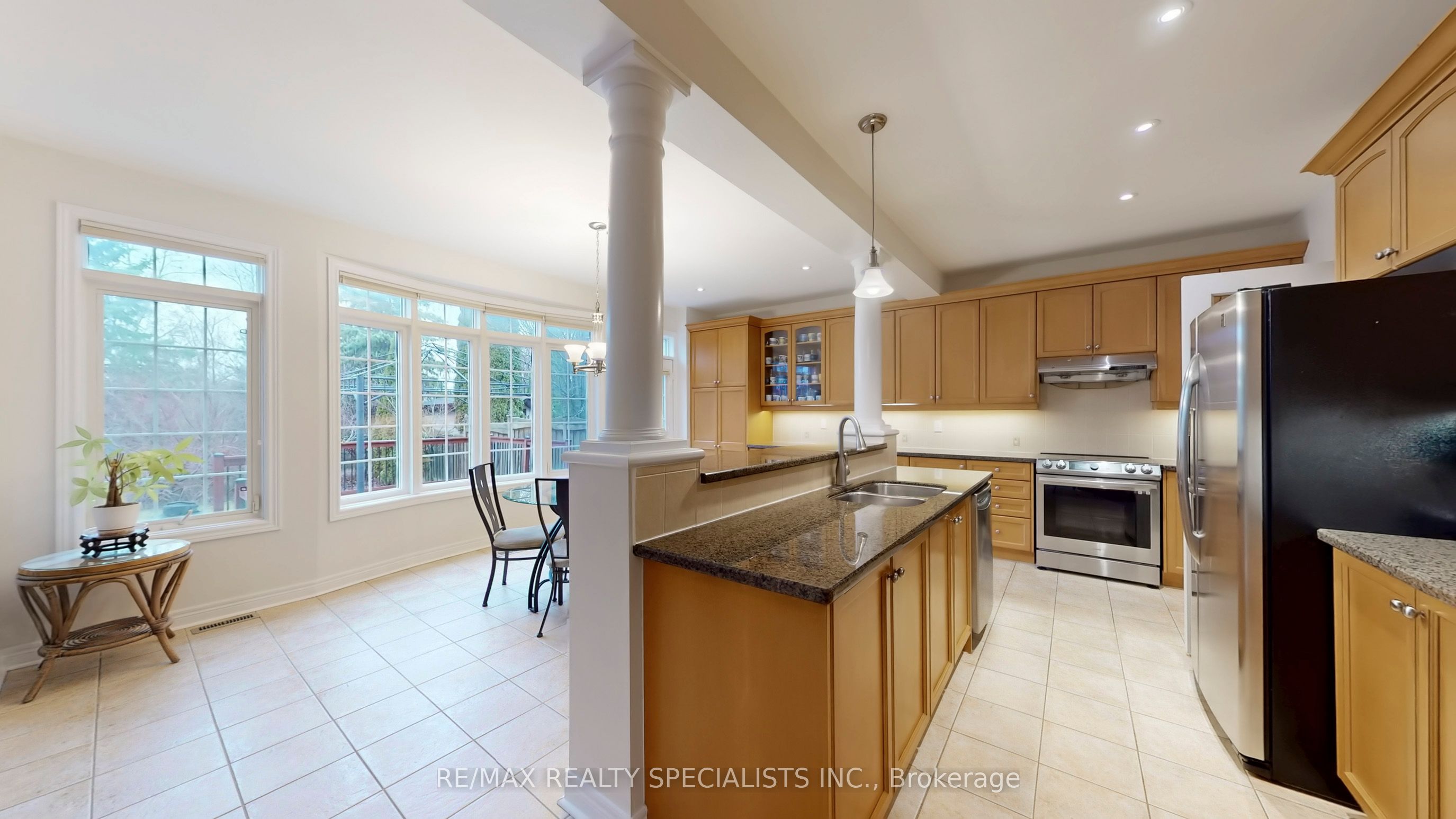 Additional image 6 of 2258 Rochester Circle, Oakville, ON, L6M 5E1