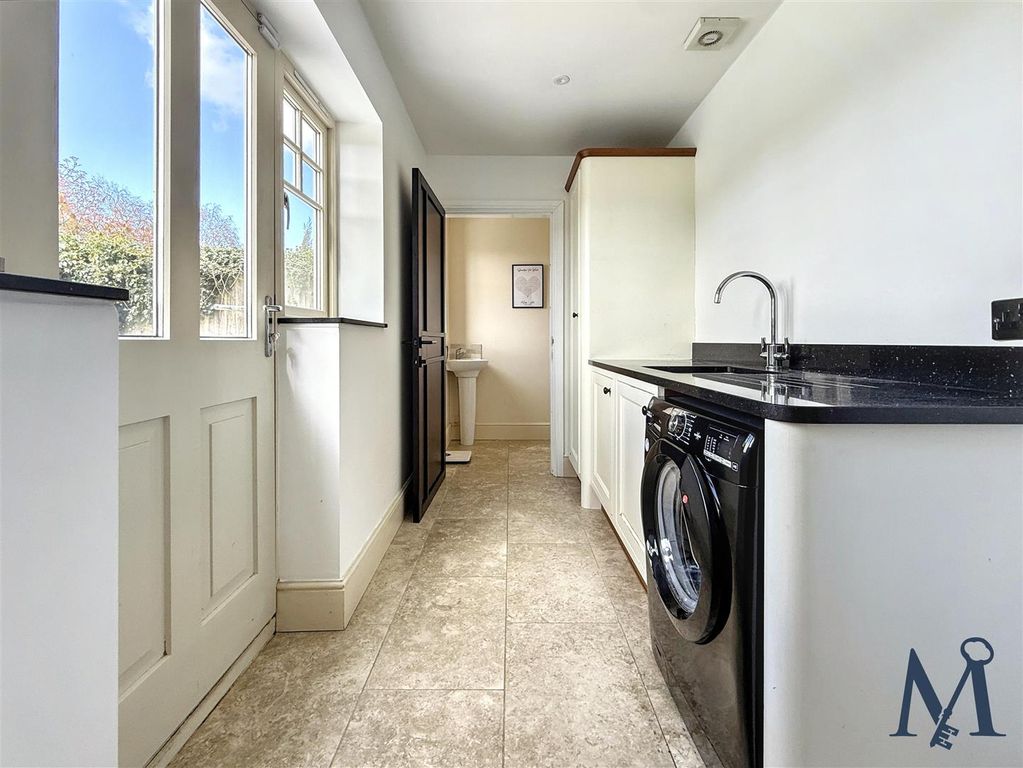 Additional image 7 of 4 bed detached house to rentBurton Road, Ashby-De-La-Zouch LE65