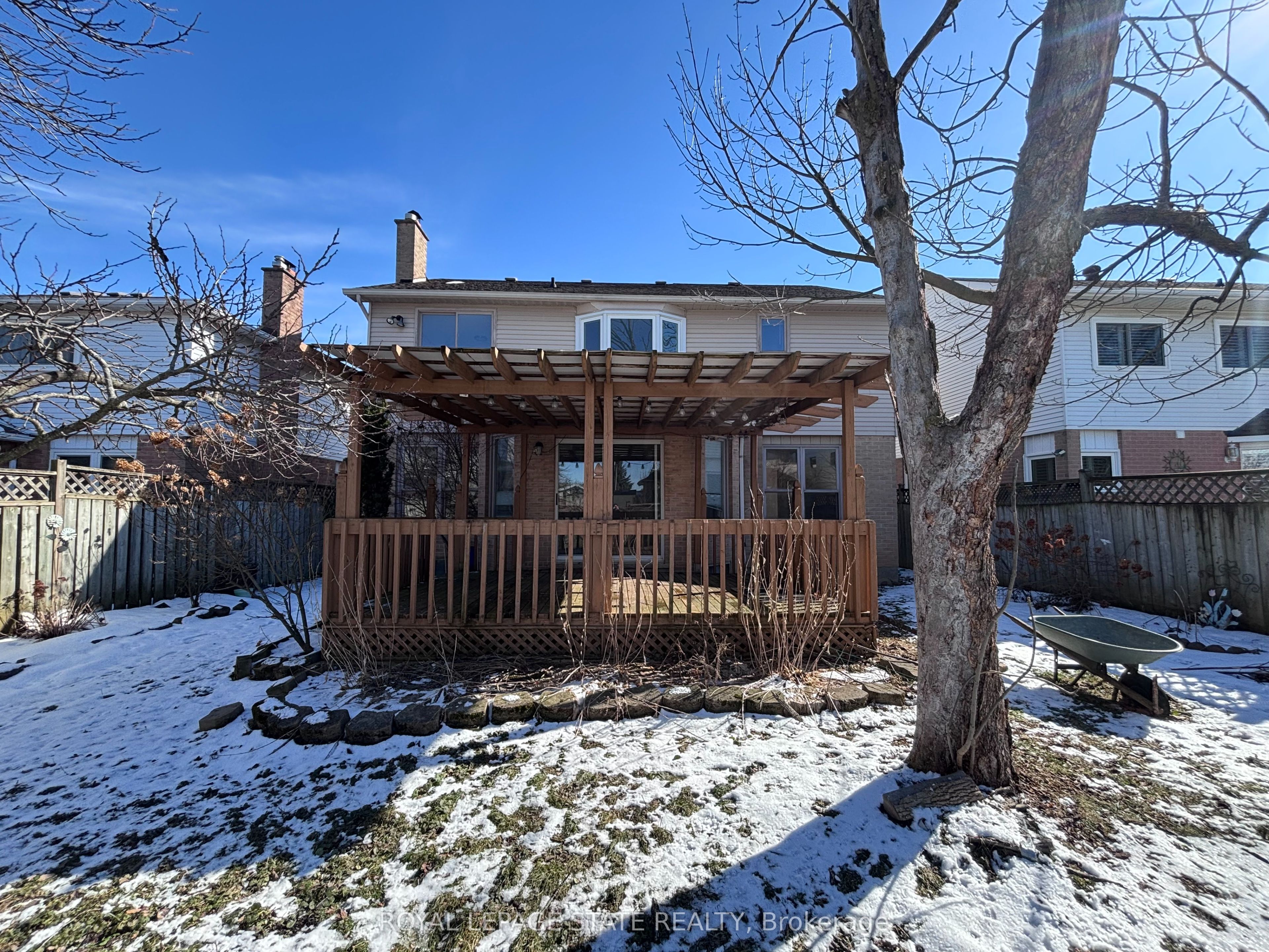 15 Strada Boulevard, St. Catharines, ON, L2S 3L6 photo 4