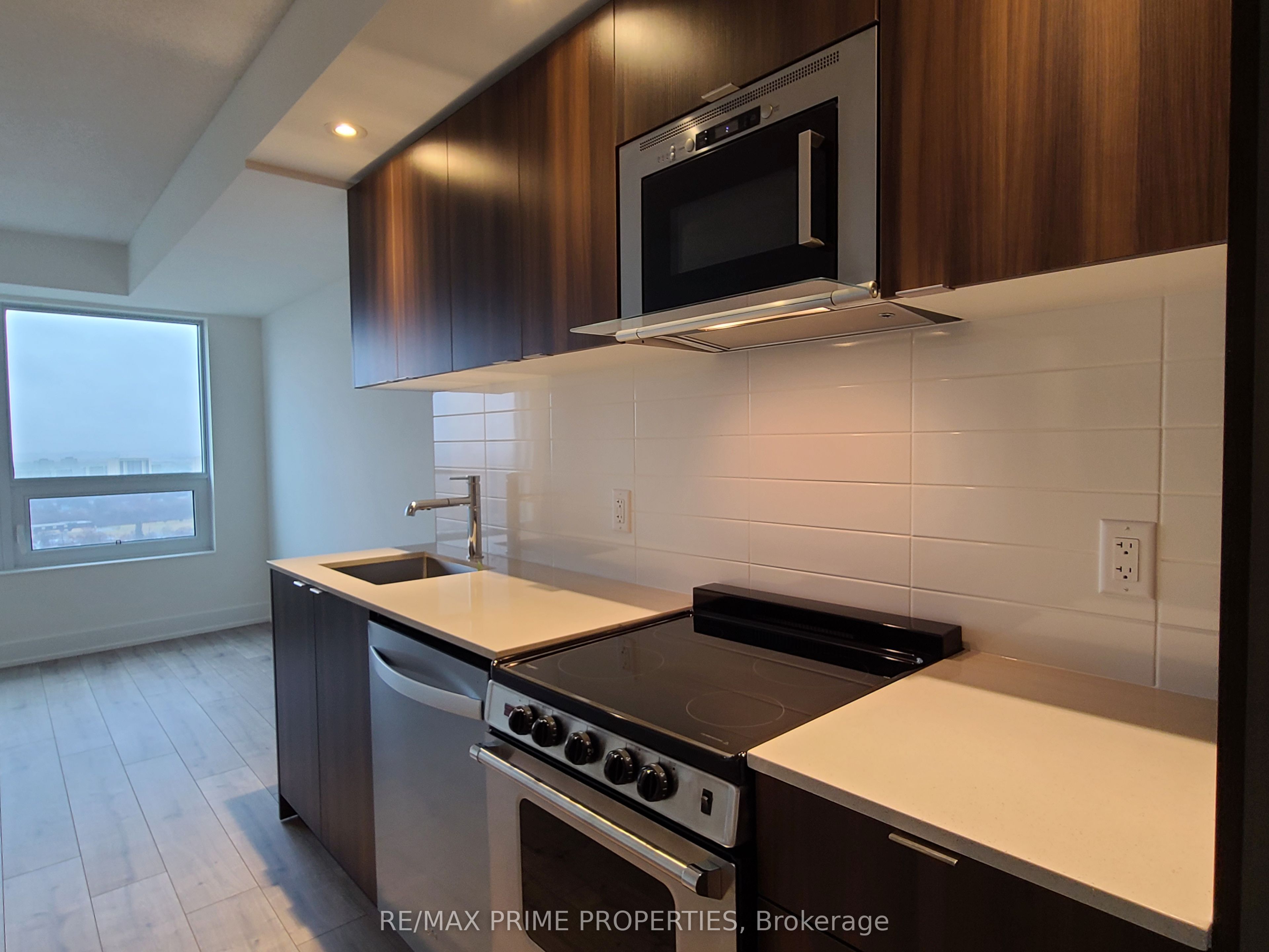 Additional image 6 of 2503-10 Eva Road, Toronto, ON, M9C 0B3