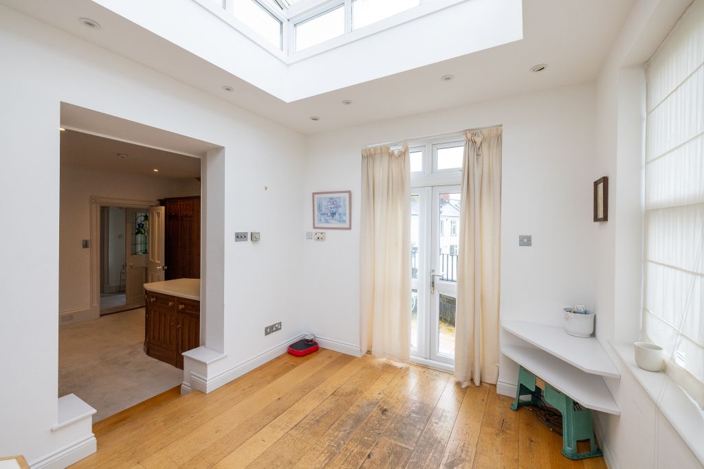 Additional image 12 of 5 bed detached house for saleVale Road, St. Sampson, Guernsey GY2