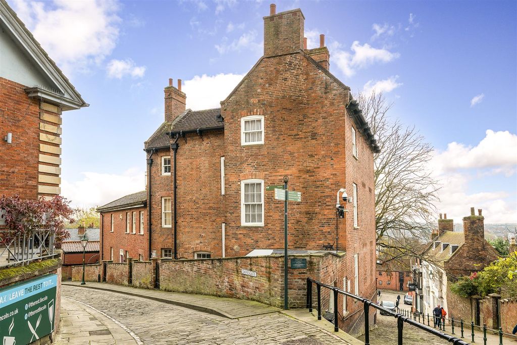3 bed property for saleDanesgate, Lincoln LN2