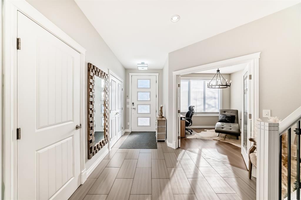Additional image 6 of 4627 83 Street NW, Calgary, AB, T3B 2R1