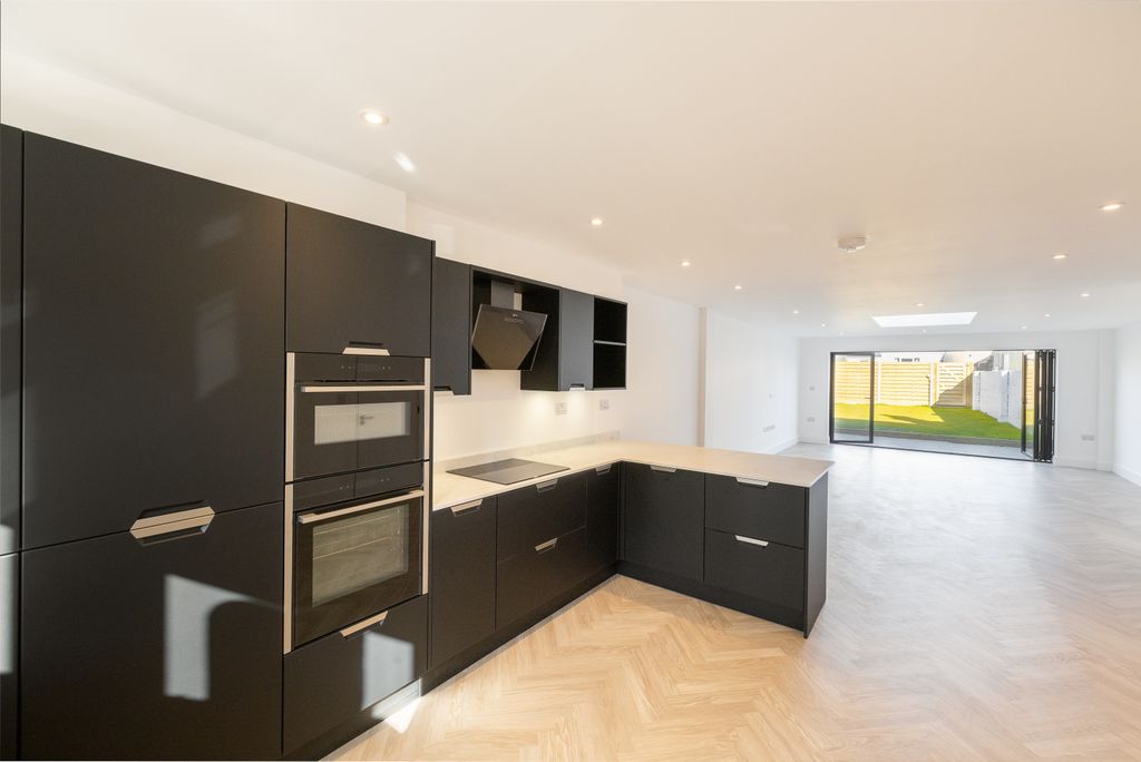 Additional image 7 of 3 bed terraced house for saleVale Road, St. Sampson, Guernsey GY2