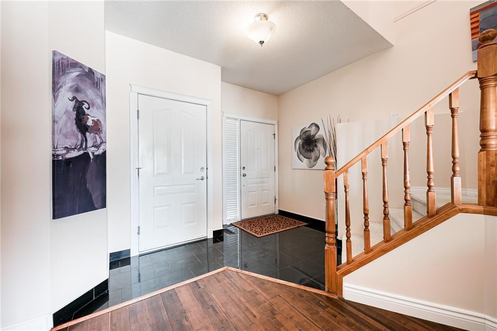 Additional image 3 of 144 Rocky Vista Terrace NW, Calgary, AB, T3G 5G7