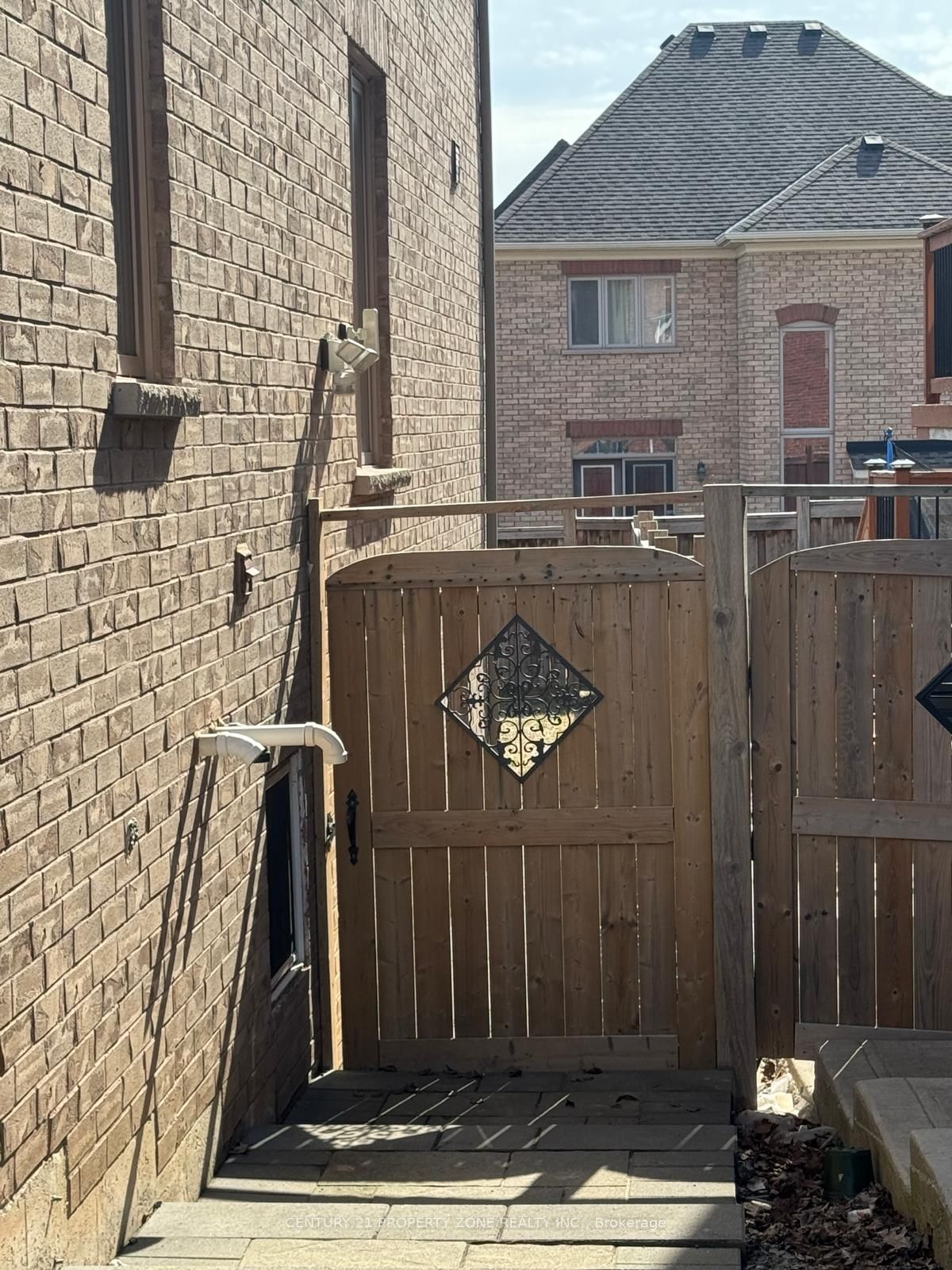 Additional image 4 of Bsmt-10 Fort Williams Drive, Brampton, ON, L6X 0W5