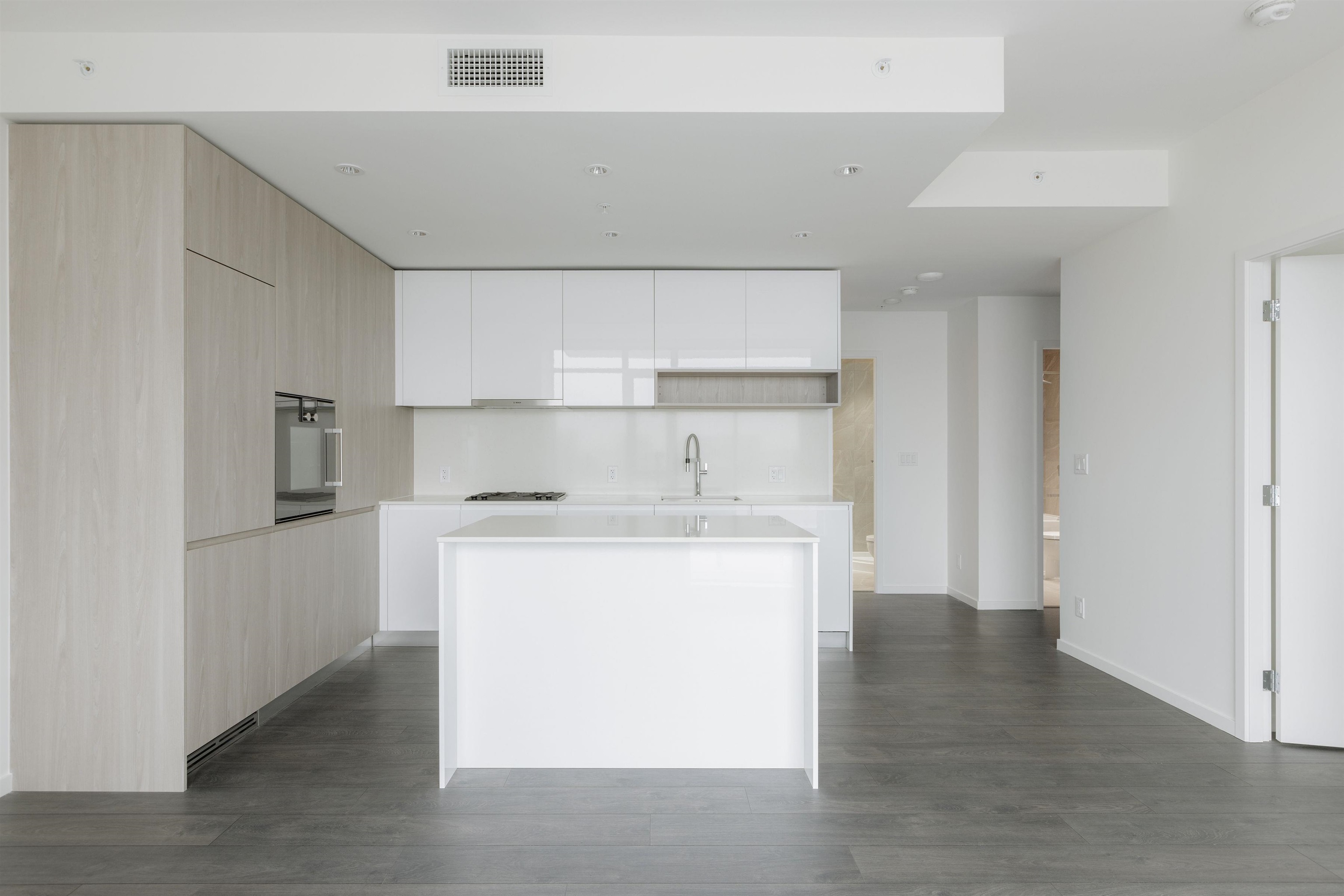 1016-6500 Minoru Boulevard, Richmond, BC, V6Y 0N2