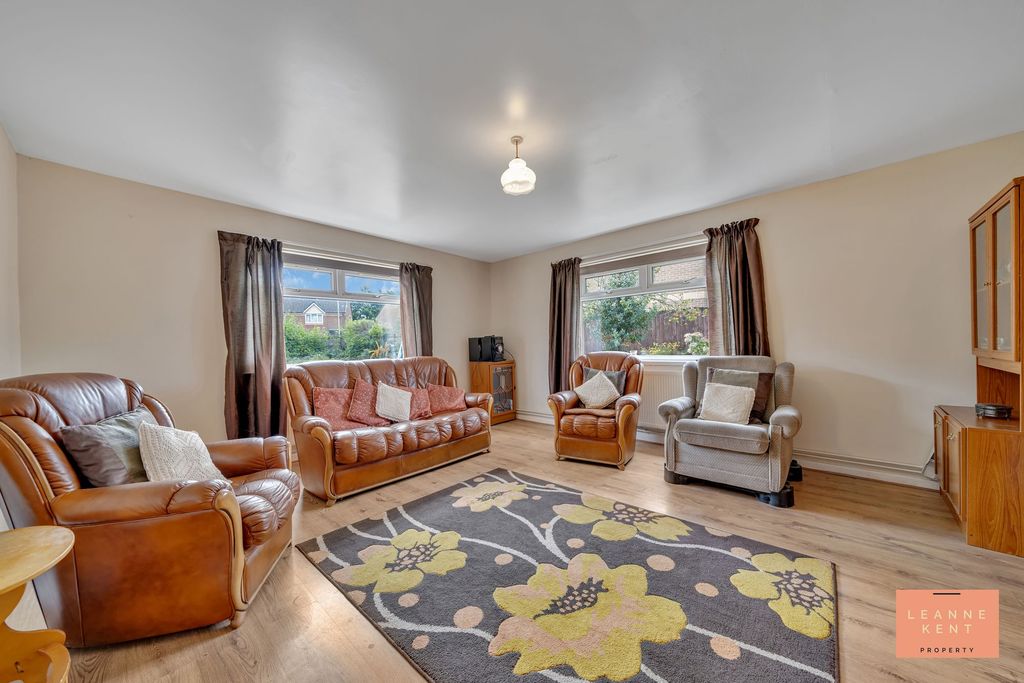 Additional image 3 of 5 bed detached bungalow for salePontypandy Lane, Caerphilly CF83