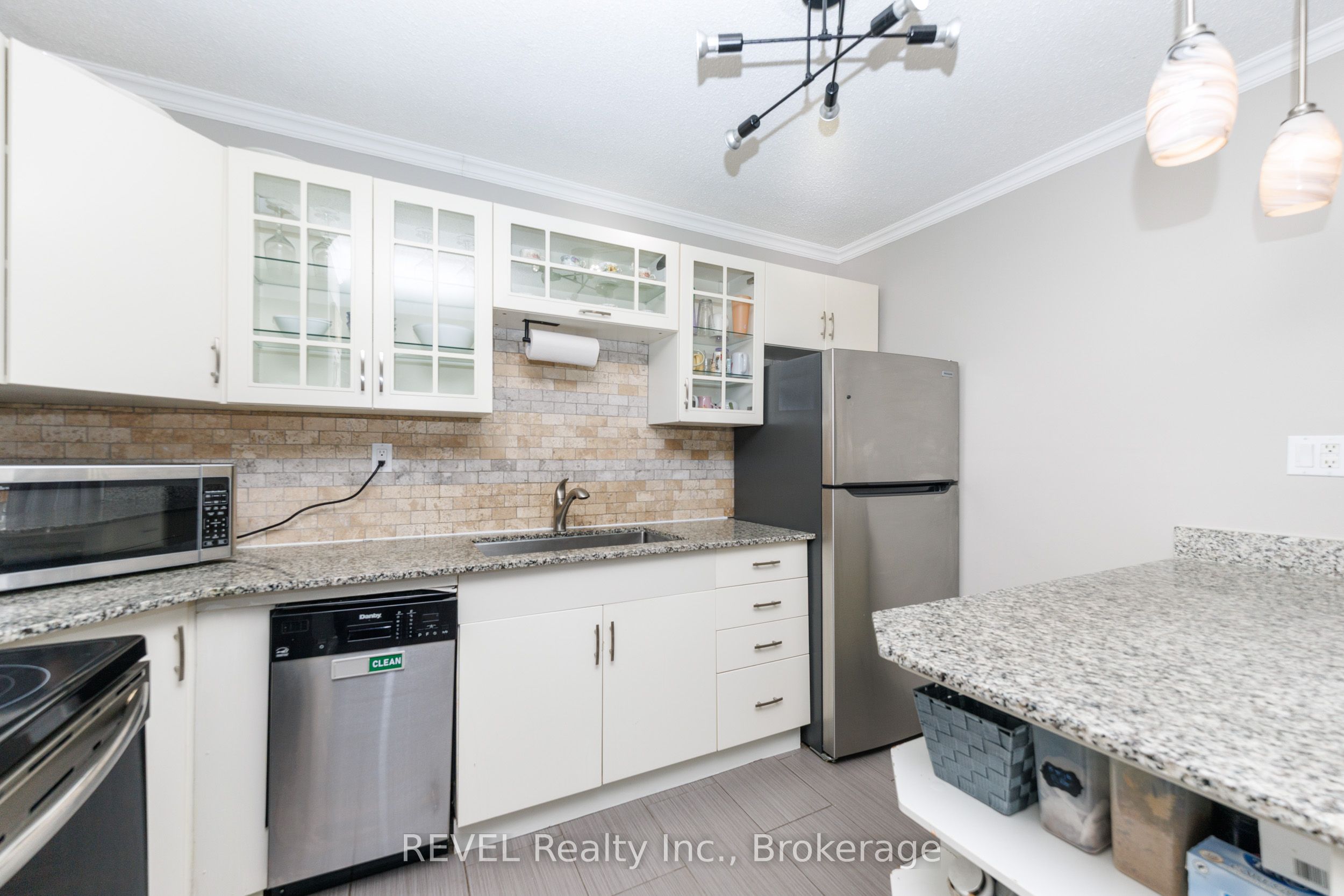Additional image 2 of 43-1300 Upper Ottawa Street, Hamilton, ON, L8W 1M8