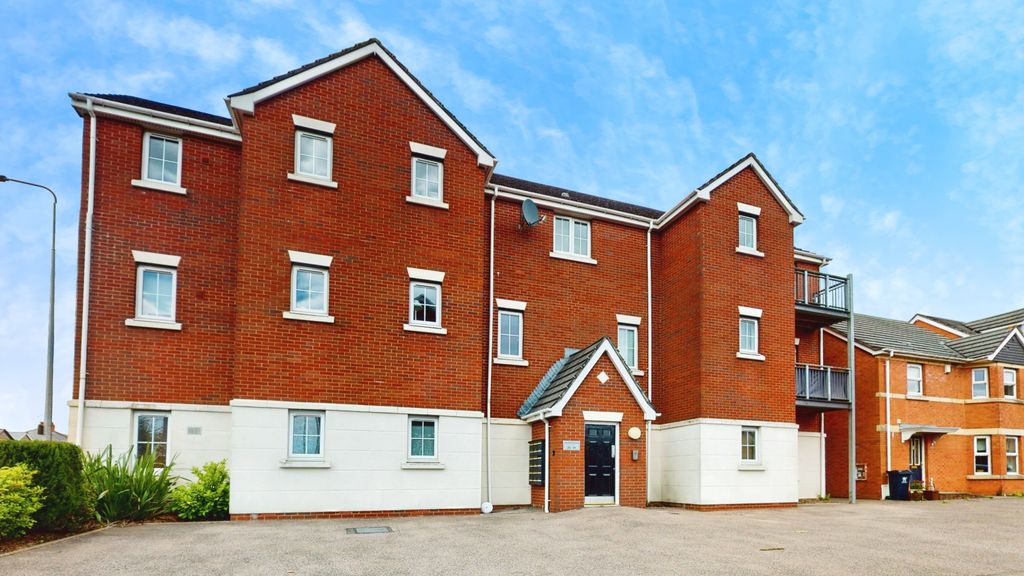 2 bed flat for saleWatkins Square, Llanishen, Cardiff CF14