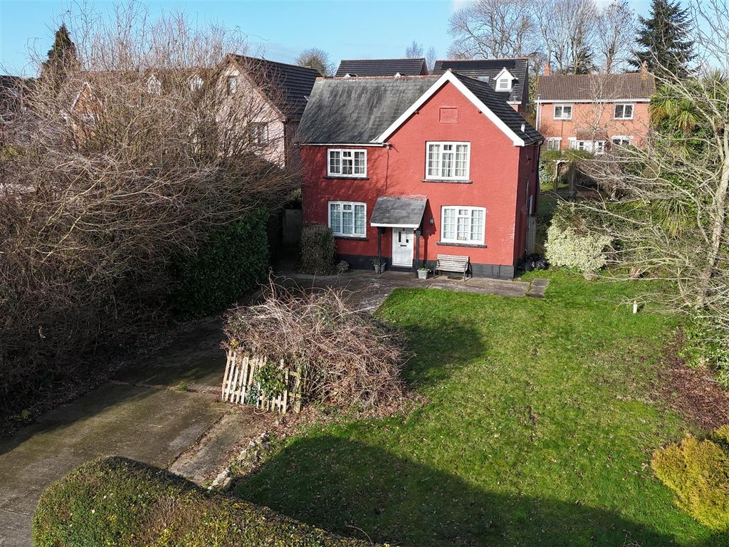 3 bed detached house for saleLawrence Crescent, Caerwent, Caldicot NP26