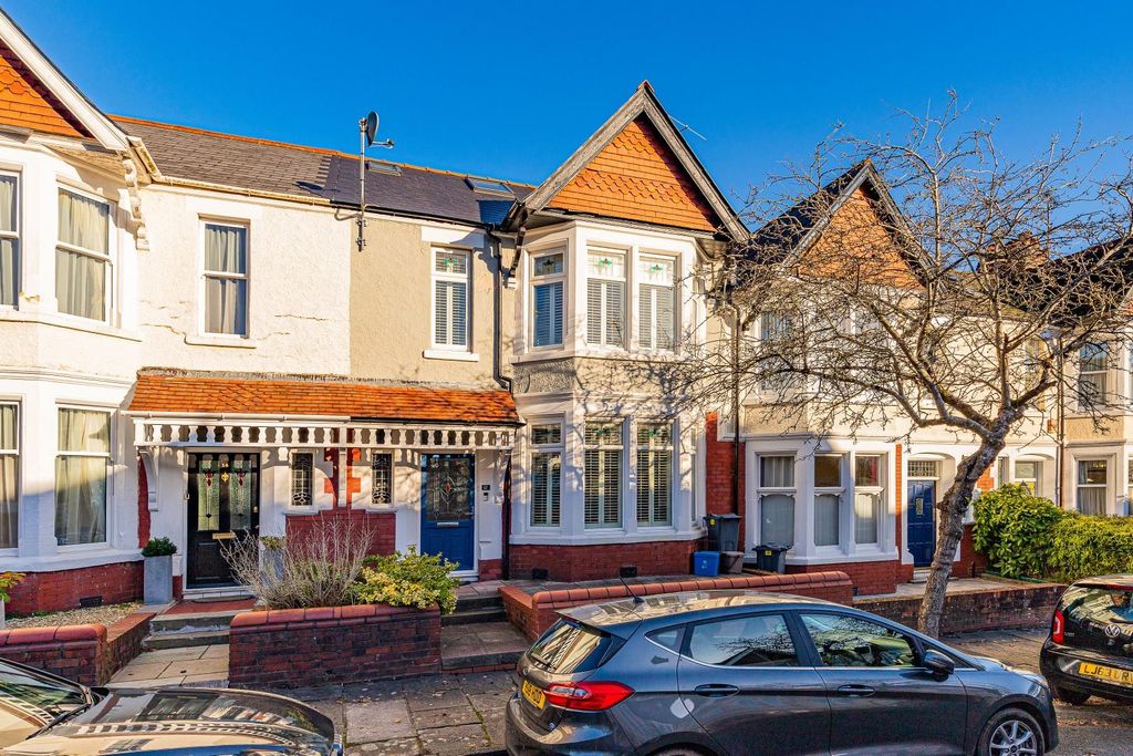 4 bed terraced house for salePen-Y-Lan Terrace, Penylan, Cardiff CF23