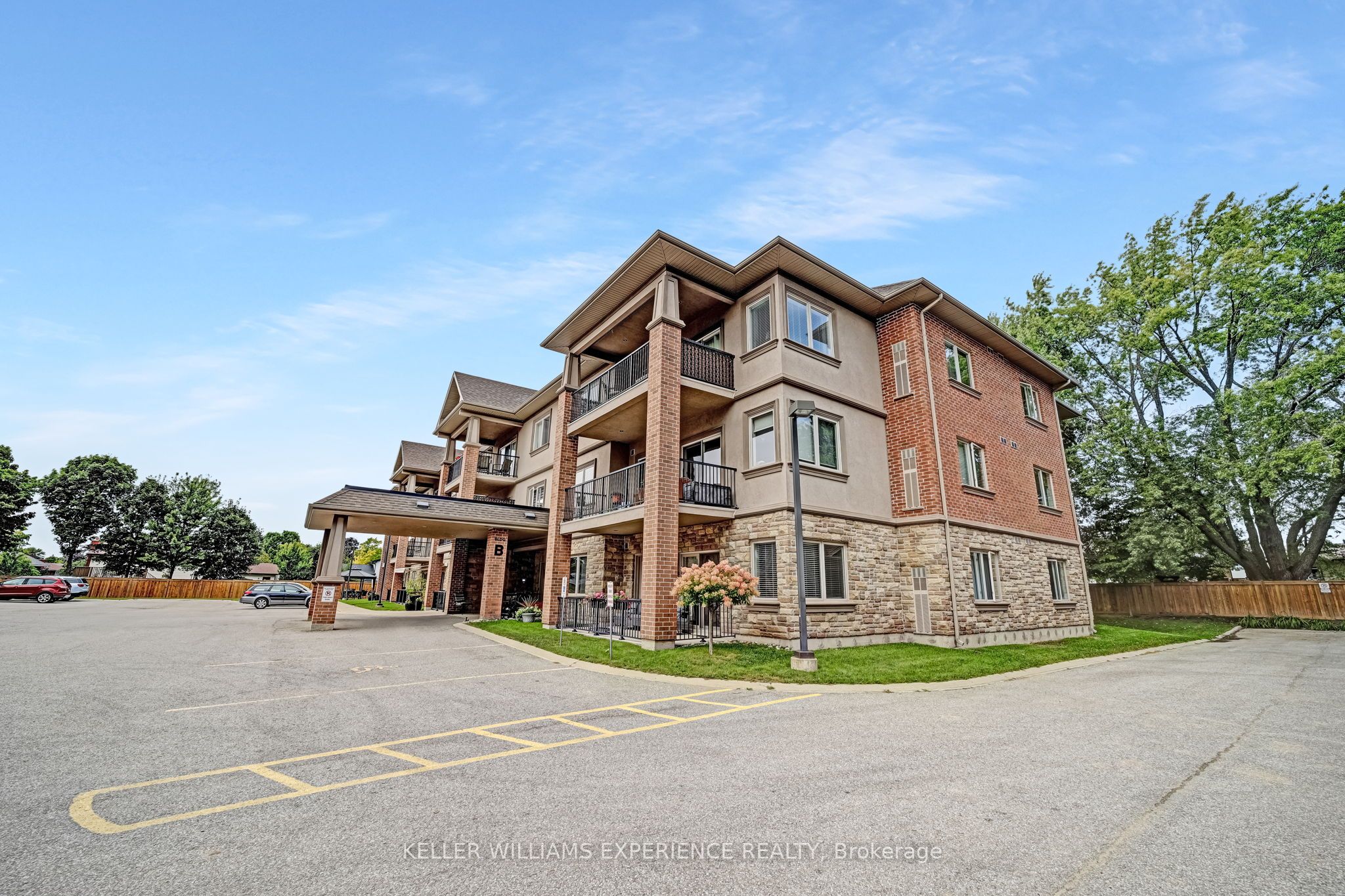 103-19B Yonge Street N, Springwater, ON, L0L 1P0