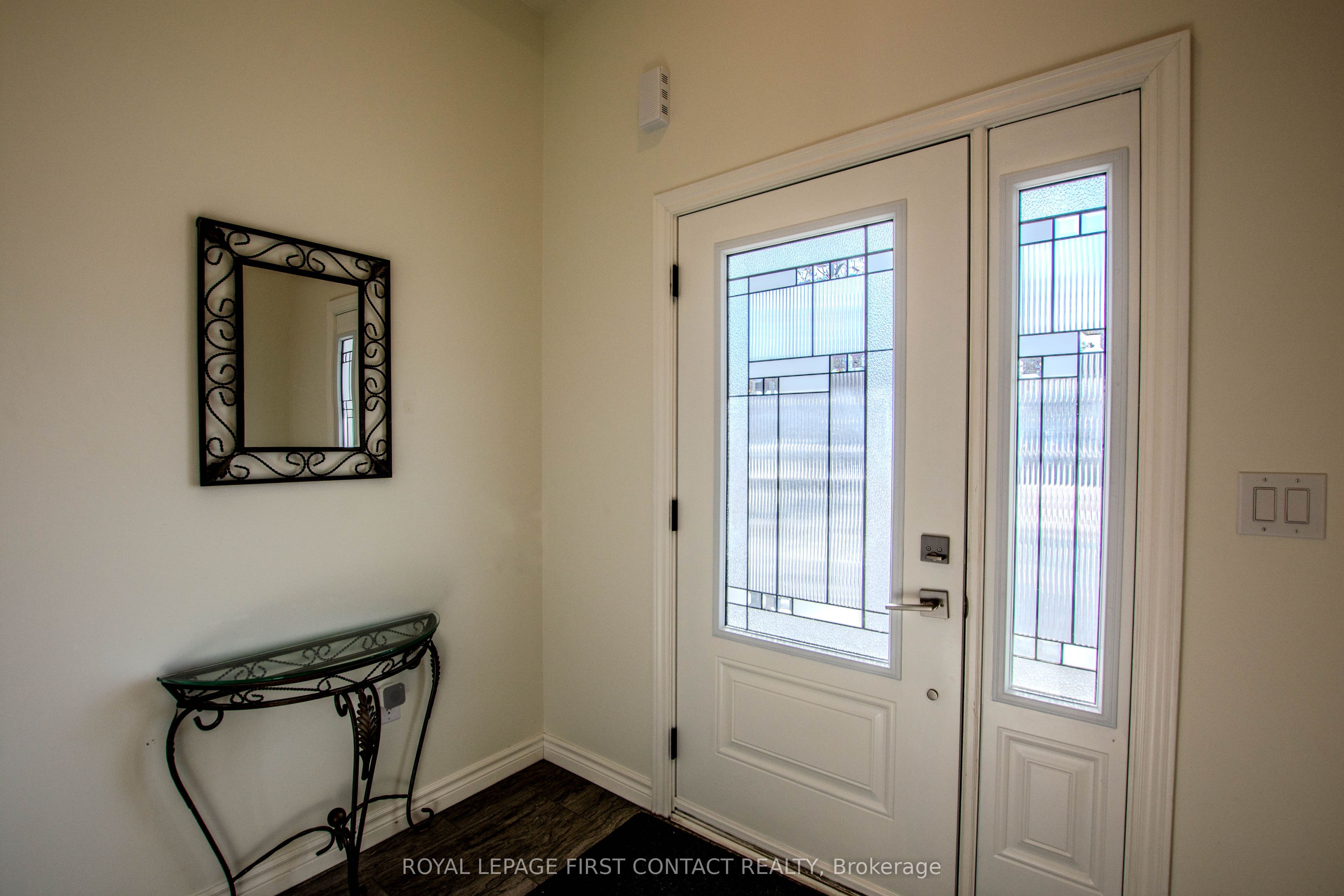 Additional image 2 of 144 Memorial Avenue, Orillia, ON, L3C 5X2